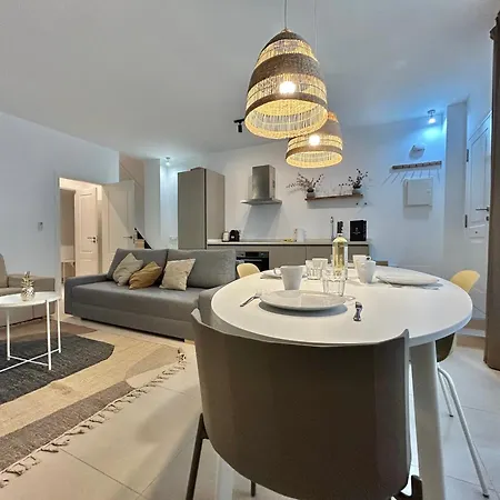Constancia By Pineapple Homes * Μάλαγα