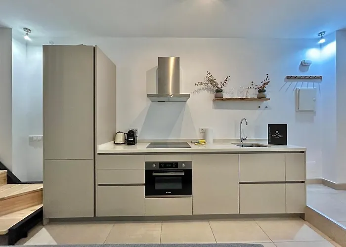 Daire Constancia By Pineapple Homes *