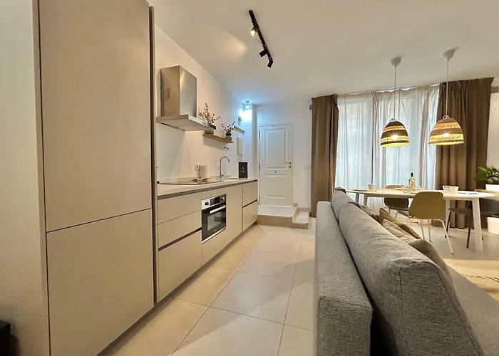 Constancia By Pineapple Homes *