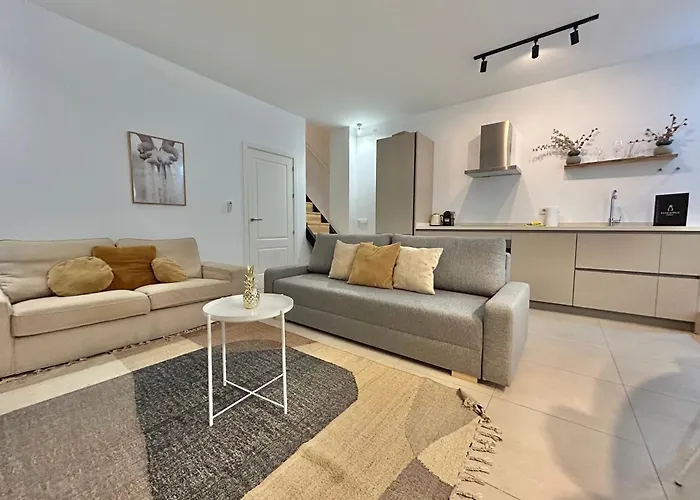 Constancia By Pineapple Homes